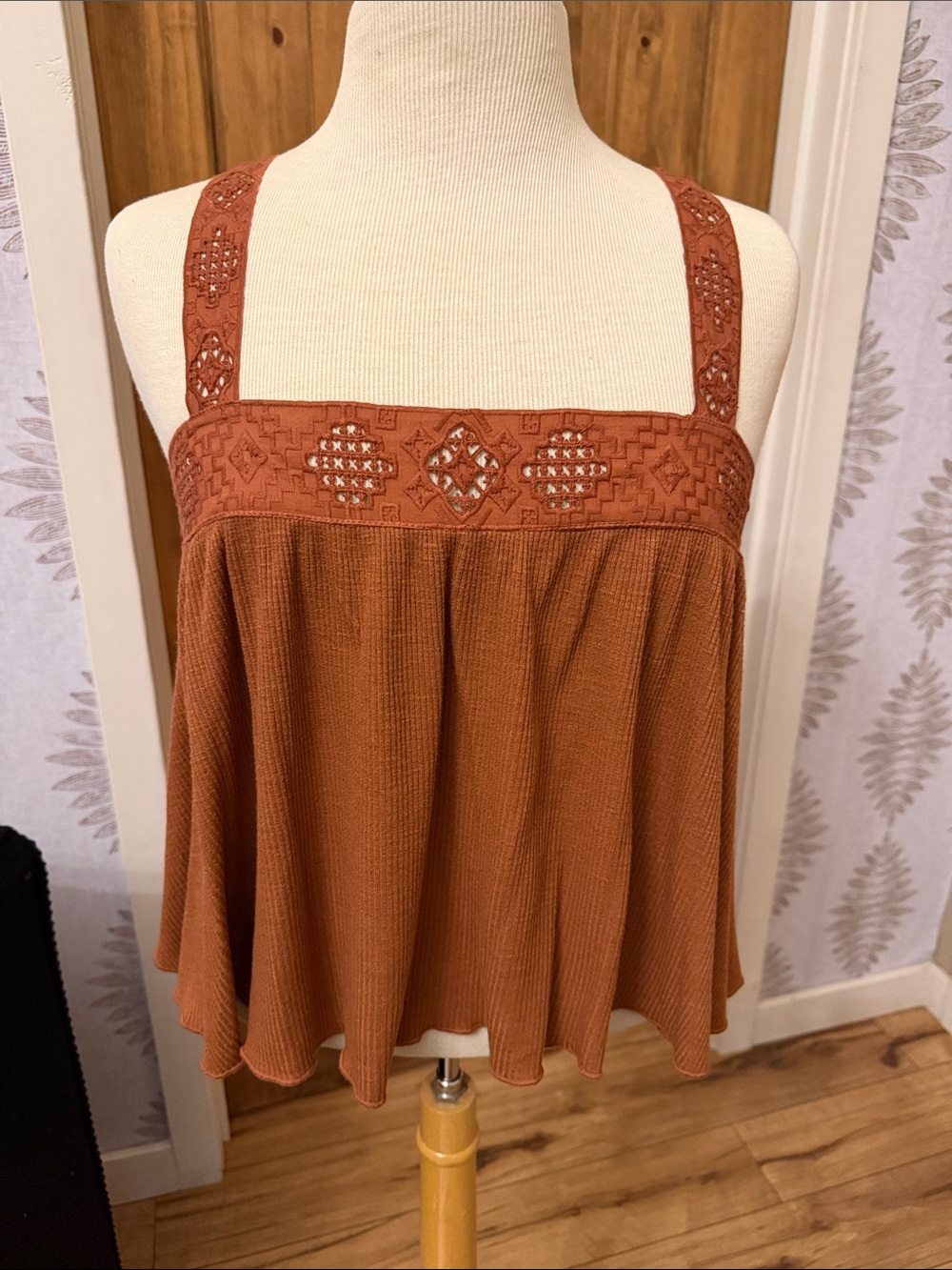 Lucky Brand Embroidered Rust Orange Camisole